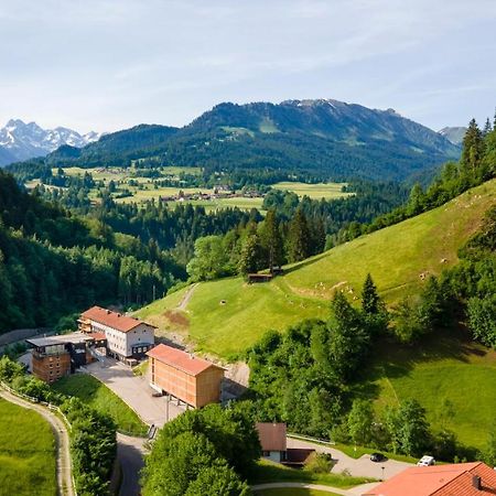 Oberstdorf Hostel Экстерьер фото